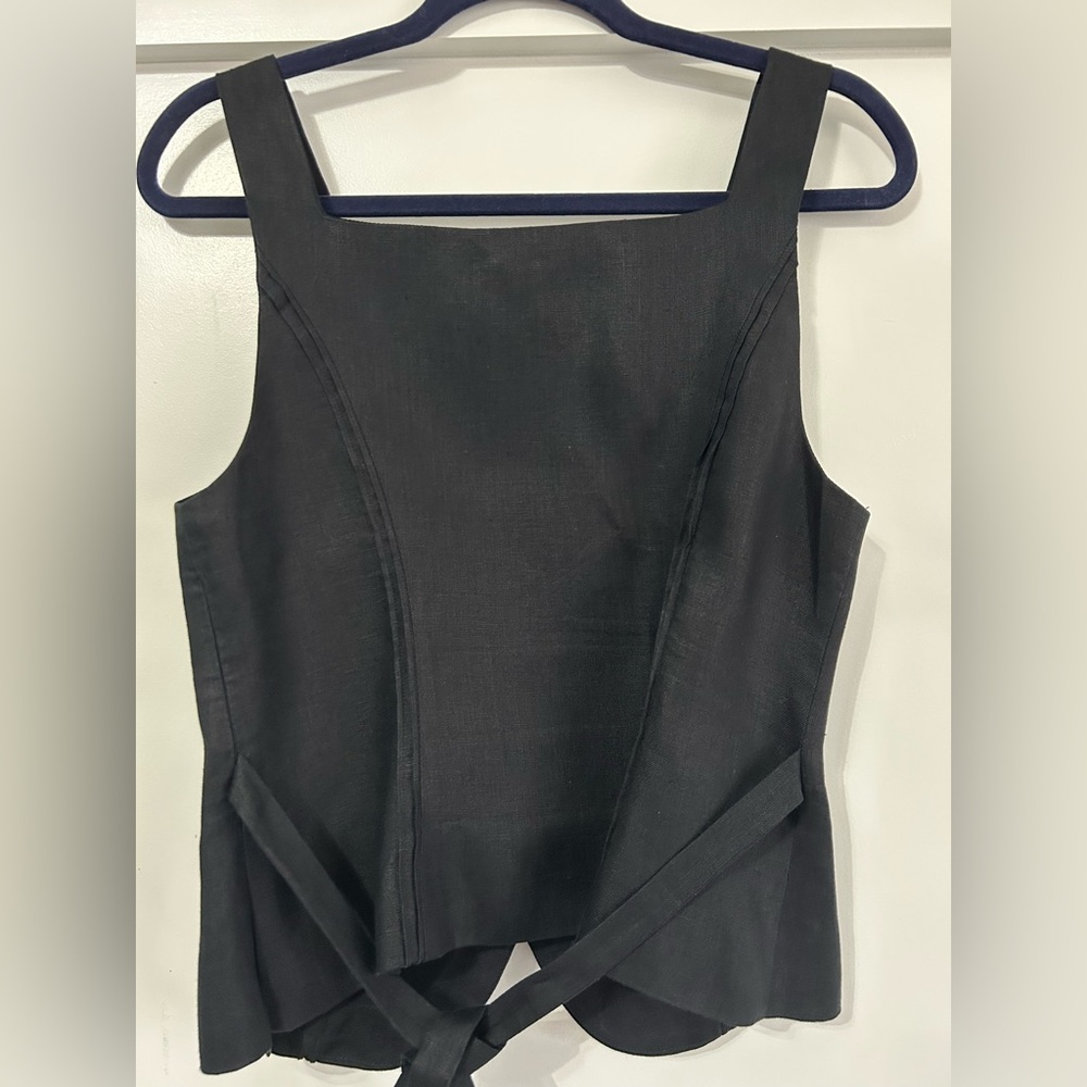 Reformation Emily Linen 
Two piece In Black - Picture 4 of 10